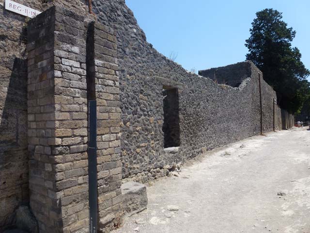 II 2 1 Pompeii June 2012 West Exterior Wall Of Insula With Restored